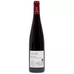 Pinot Noir aged in oak casks